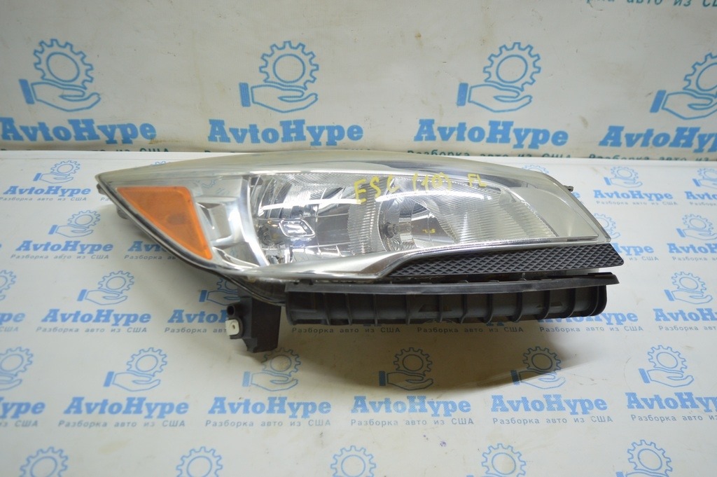 Фара передняя правая Ford Escape MK3 13-16 дорест галоген (10)