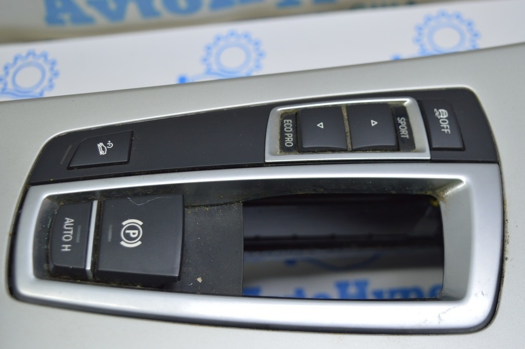 Блок кнопок центральной консоли BMW X3 F25 11-17  (02)