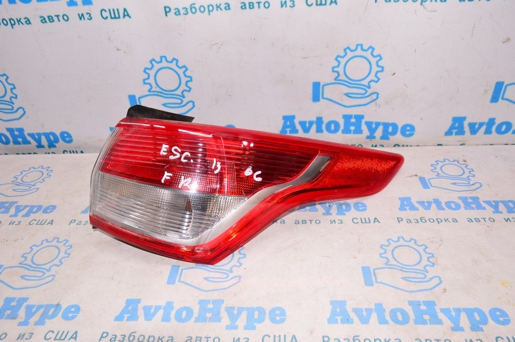 Фонарь внешний (крыло) правый Ford Escape MK3 13-16 дорест (06)