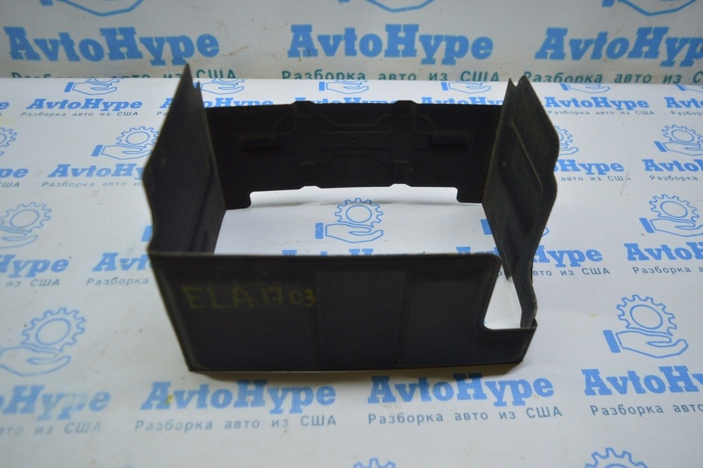 Кожух АКБ Hyundai Elantra AD 17-