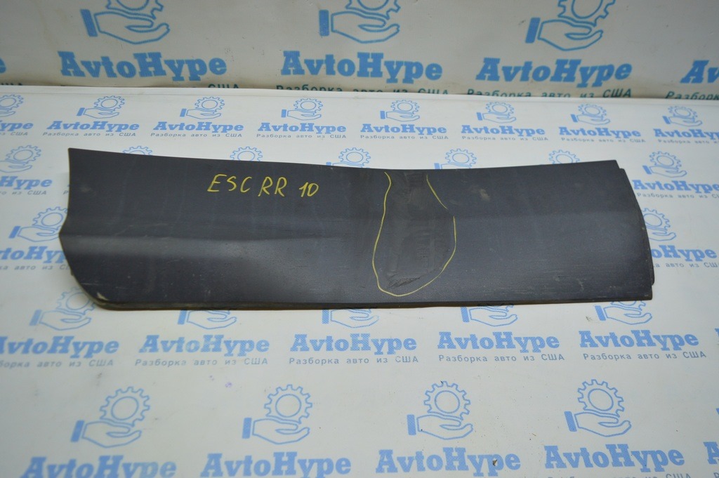 Накладка двери нижняя зад прав Ford Escape MK3 13- (10 деф.