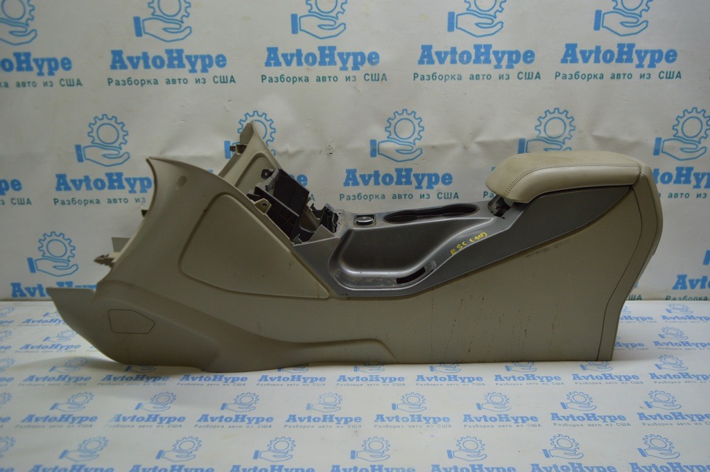 Консоль центральная (подлокотник и подстаканники) Ford Escape MK3 13- беж