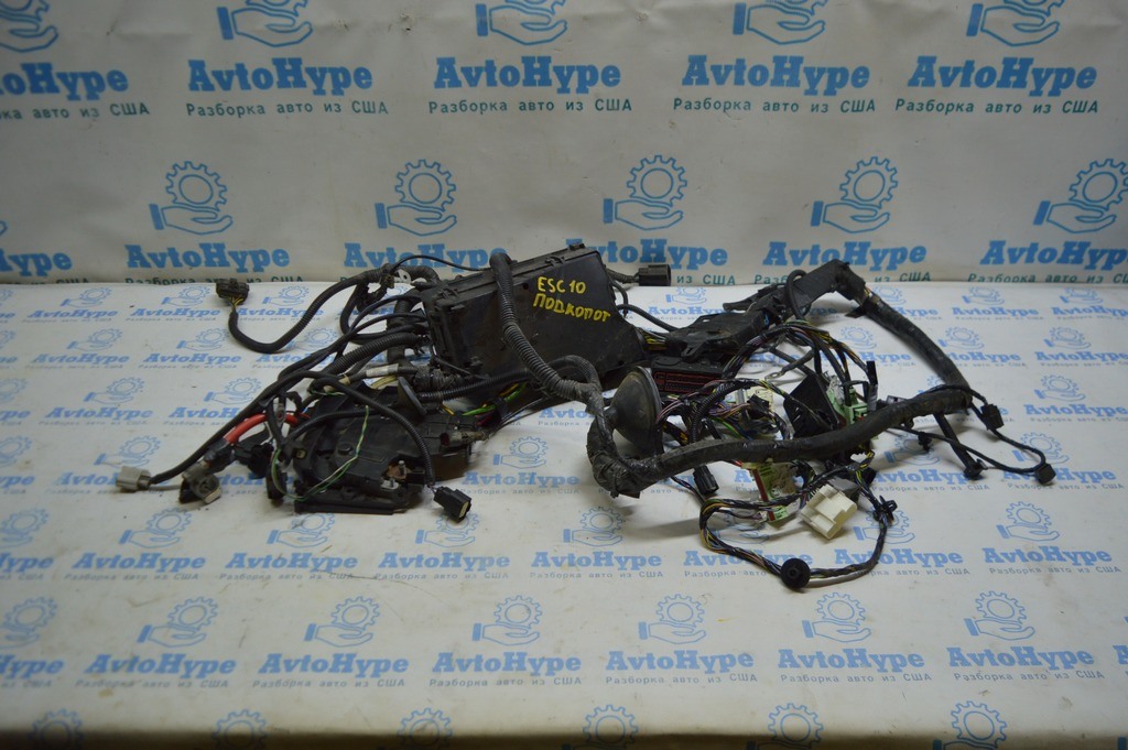 Проводка подкапотная с блоком предохранителей Ford Escape MK3 13- (10) 2.0t