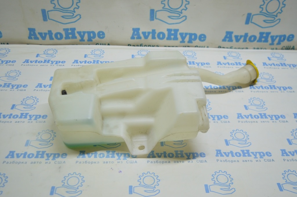 Бачок омывателя Ford Escape MK3 13-  с горловиной