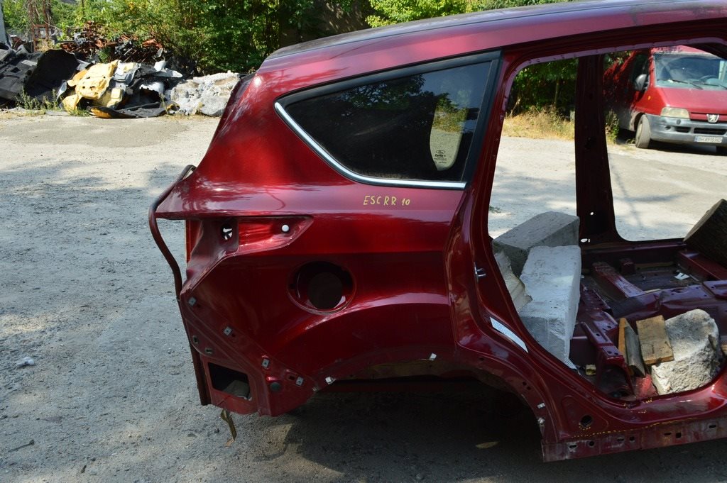 Четверть крыло задняя правая Ford Escape MK3 13- красный цвет RR (10)