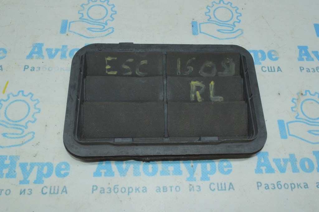 Щиток вентиляции левый Ford Escape MK3 13-