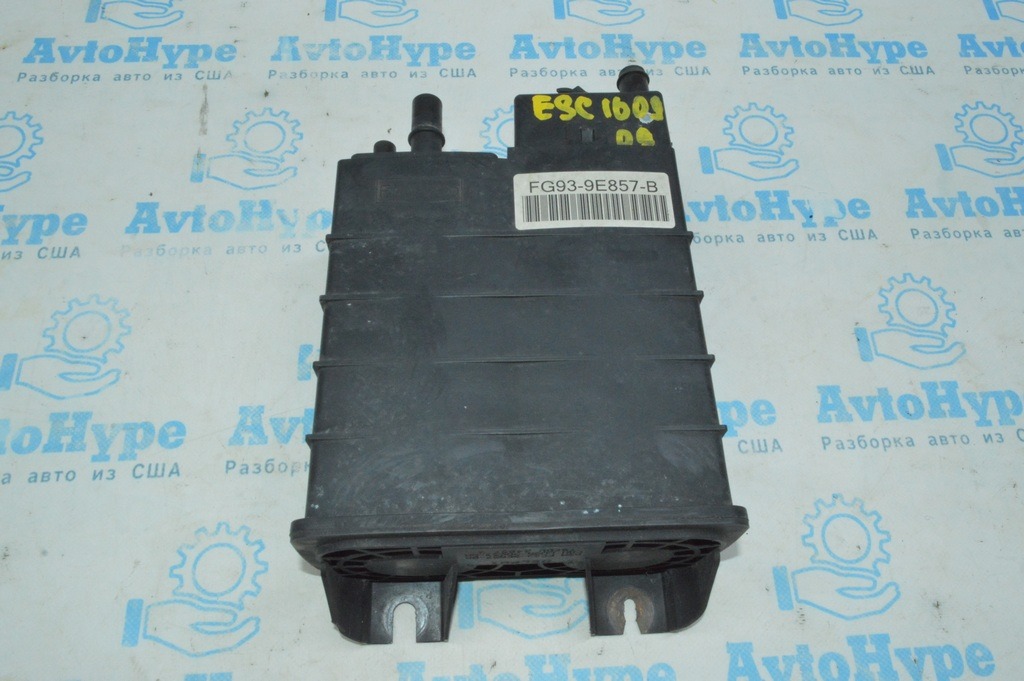 Канистра с углем абсорбер Ford Escape MK3 13-