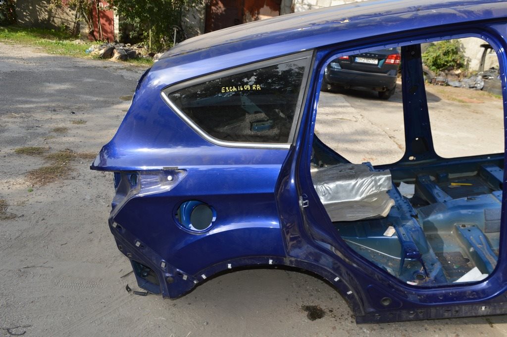 Четверть крыло задняя правая Ford Escape MK3 13- синий цвет J4(09)