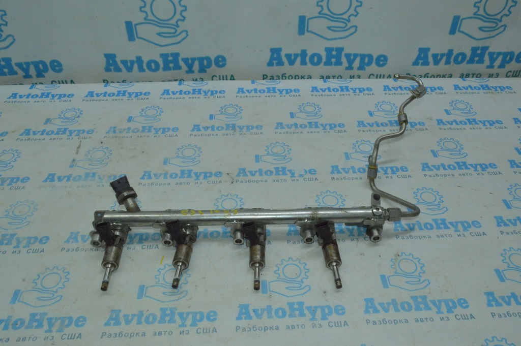 Форсунка (распылитель) Ford Escape MK3 13- 2.0T