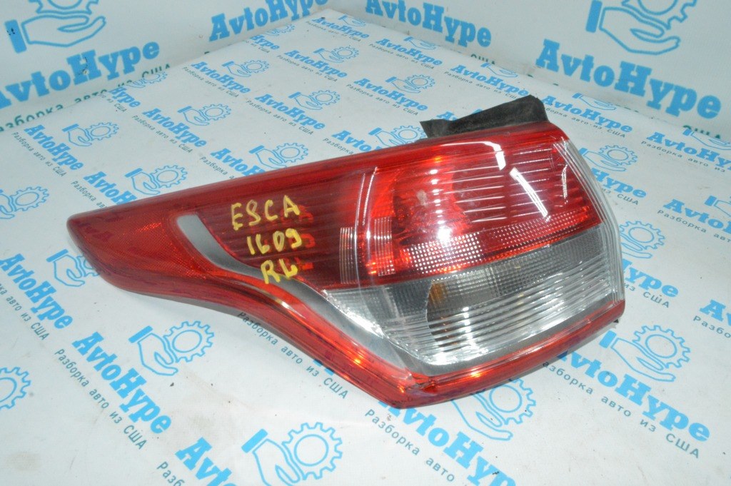 Фонарь внешний (крыло) левый Ford Escape MK3 13-16 (09)