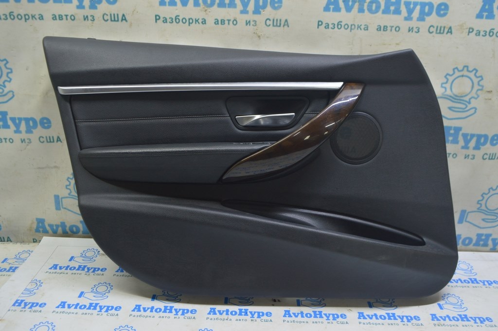Обшивка двери (карточка) перед лев BMW 3 F30 12-19 чёрн кожа, под дерево (02)