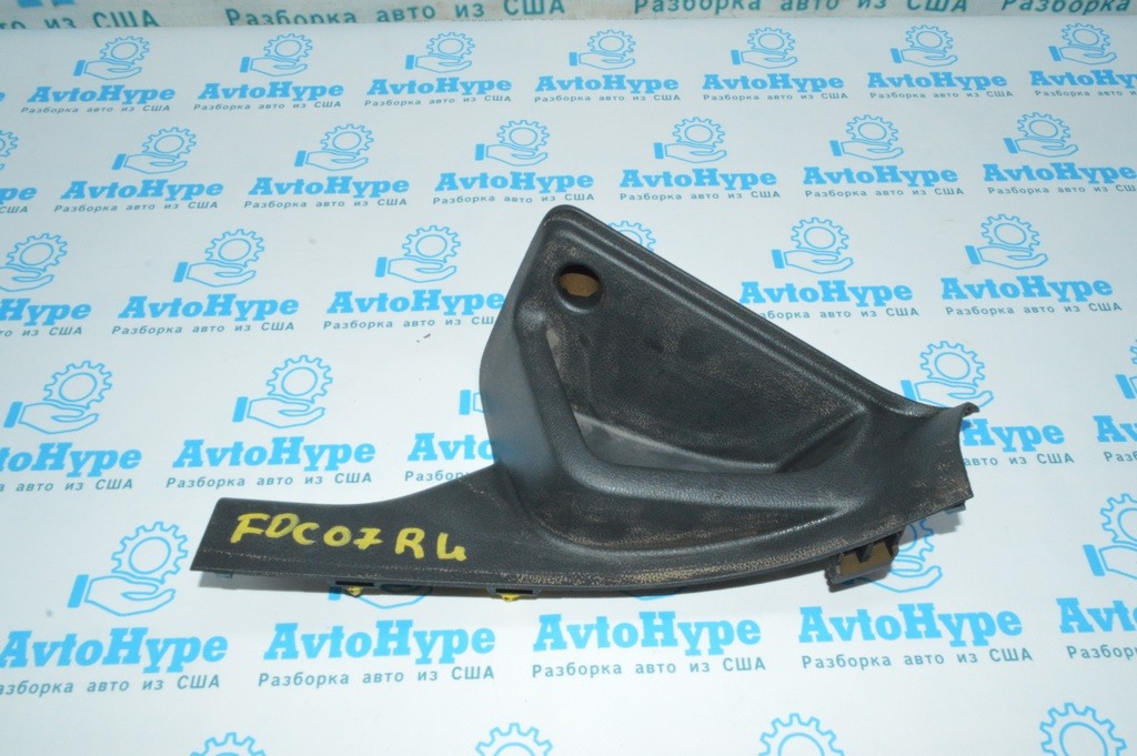 Накладка порога зад лев Ford Focus mk3 11-18 черн