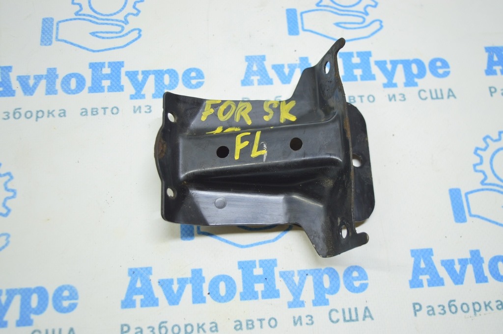 Кронштейн переднего бампера внутр левый Subaru Forester 19- SK