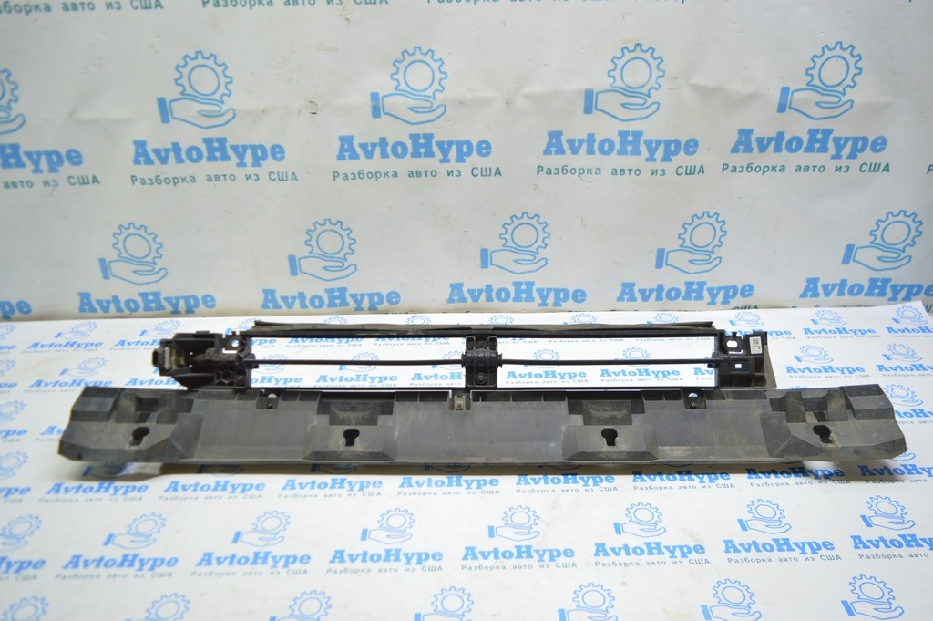 Жалюзи дефлектор радиатора в сборе Subaru Forester 19- SK с моторчиком 52811SJ000 (01)