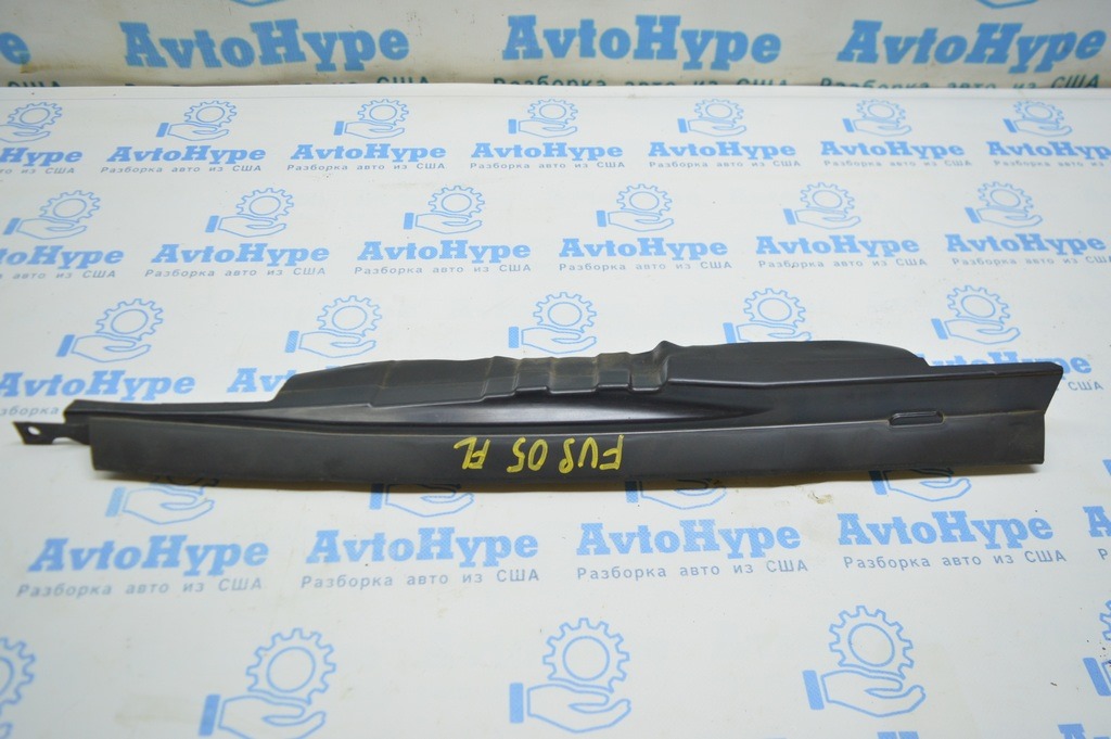 Уплотнитель крыла капот-крыло лев Ford Fusion mk5 13-