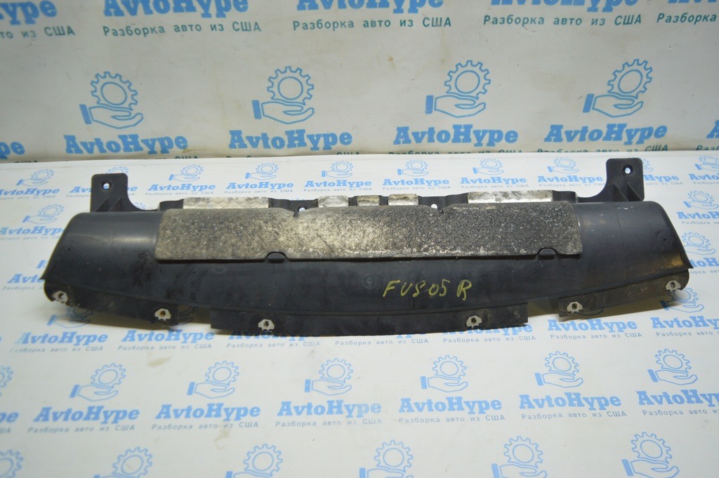 Защита заднего бампера центр Ford Fusion mk5 13-16