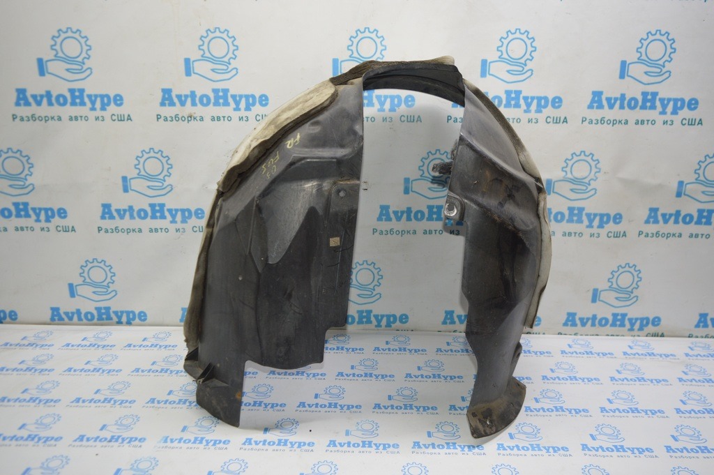 Подкрылок передний правый Ford Fusion mk5 13-16
