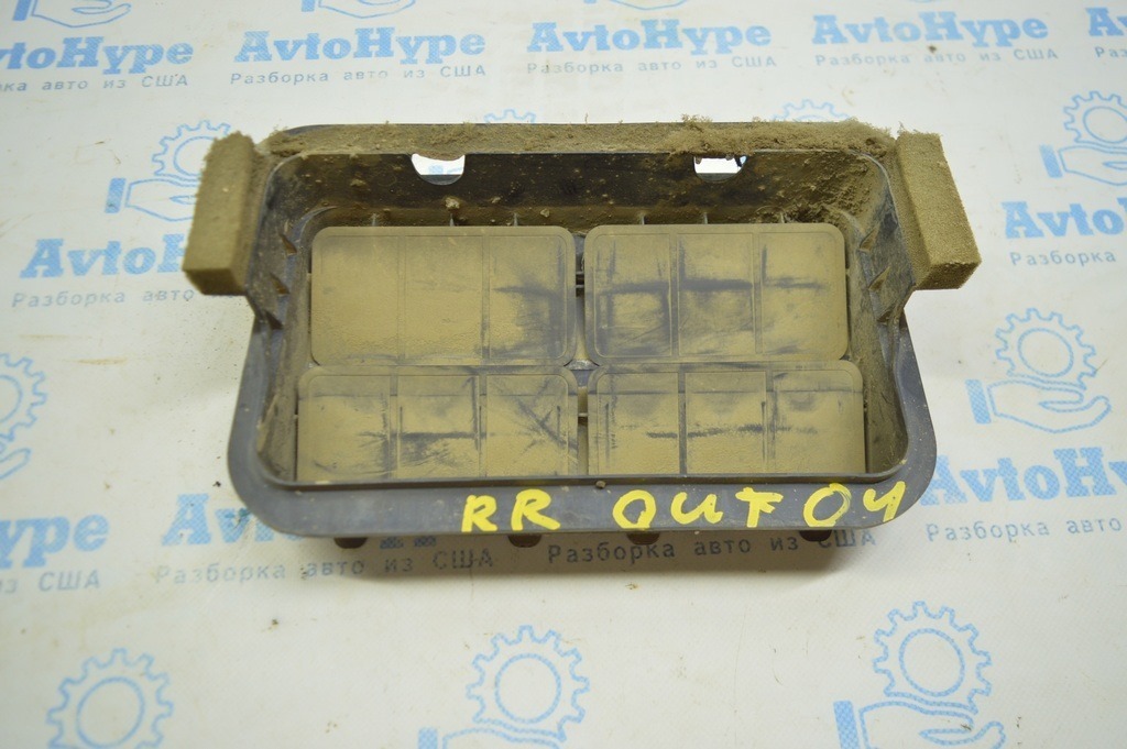 Щиток вентиляции правый Subaru Outback 15-19