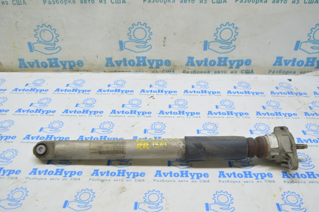 Стойка амортизатора в сборе задняя правая Porsche Panamera 14-16 AWD под пневмо (01)