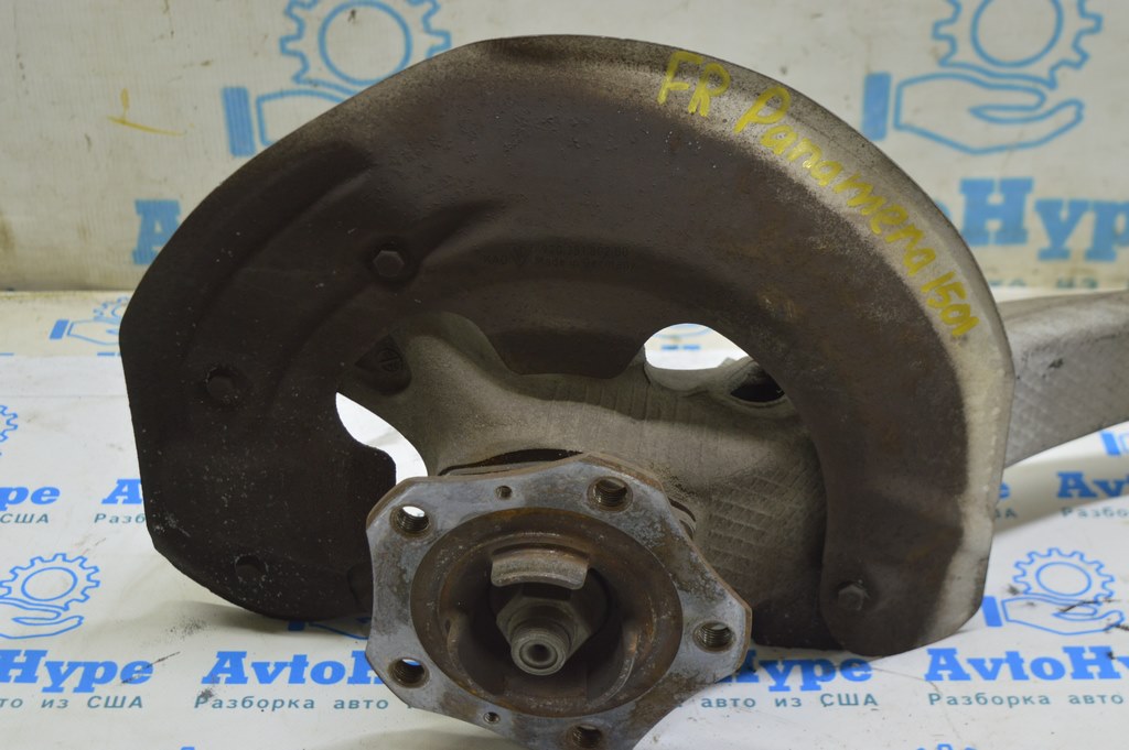 Кожух тормозного диска передний правый Porsche Panamera 10-16