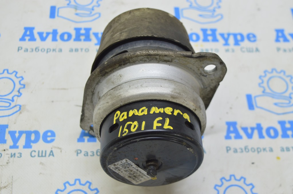 Подушка двигателя левая Porsche Panamera 10-16 3.0d (01)