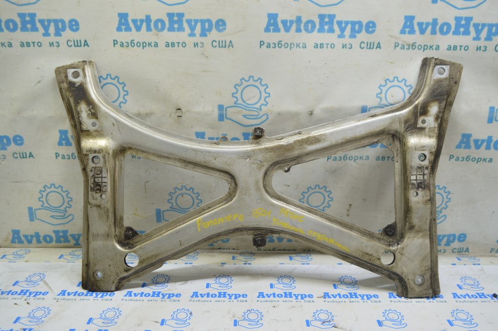 Распорка переднего подрамника Porsche Panamera 10-16 задняя RWD