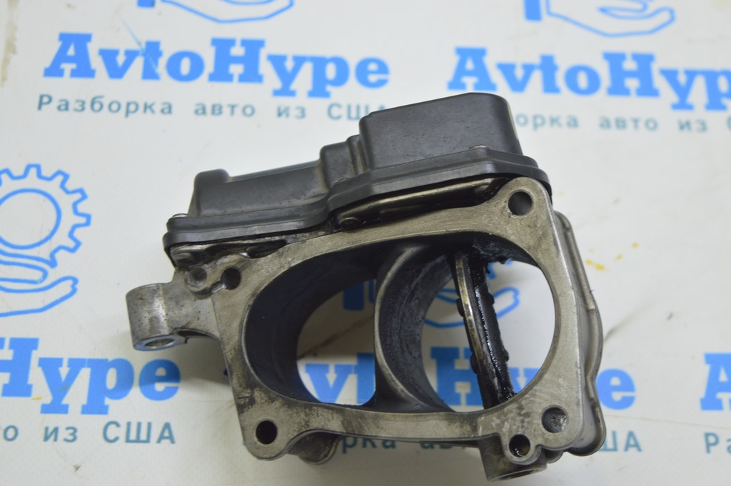 Дроссельная заслонка Porsche Panamera 10-16 первая