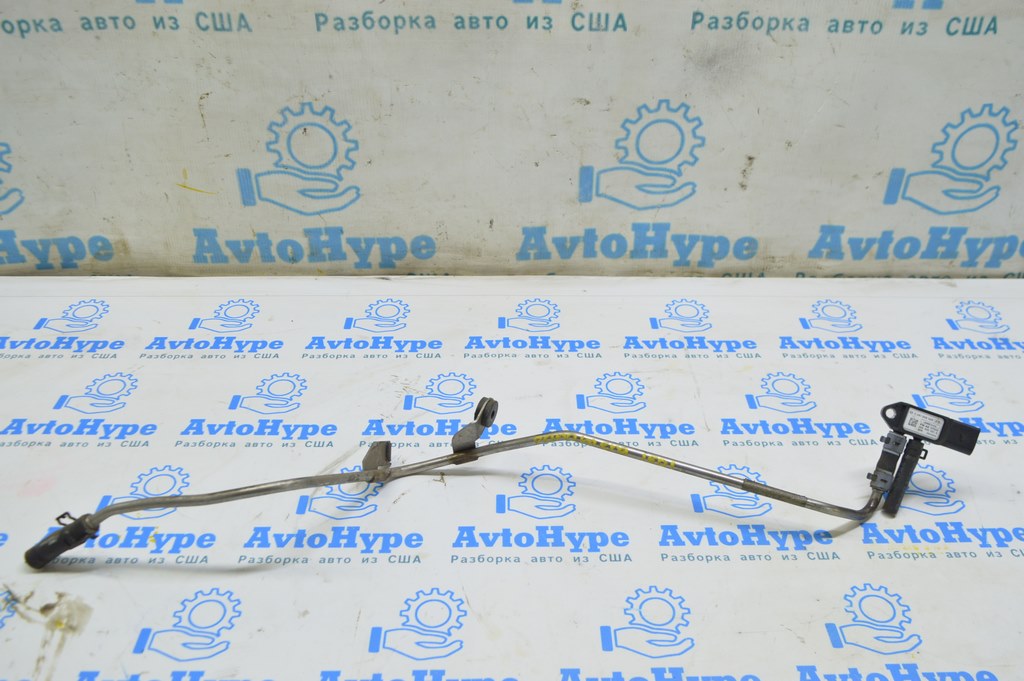 Датчик давления выхлопных газов Porsche Panamera 10-16 3.0d с трубкой