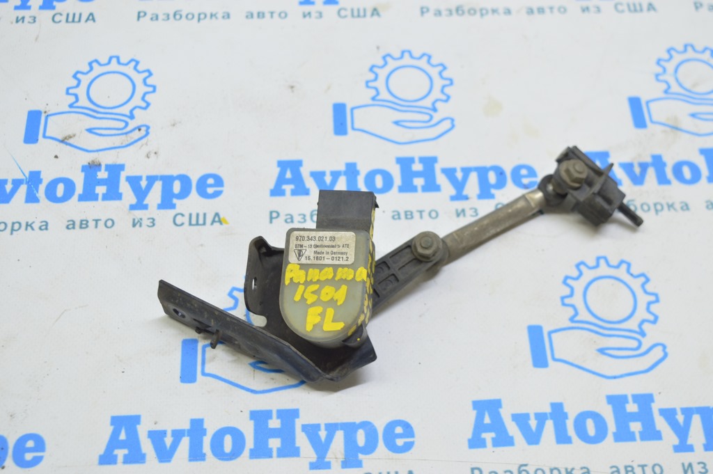 Датчик наклона кузова передний левый Porsche Panamera 10-16 с тяжкой (01)