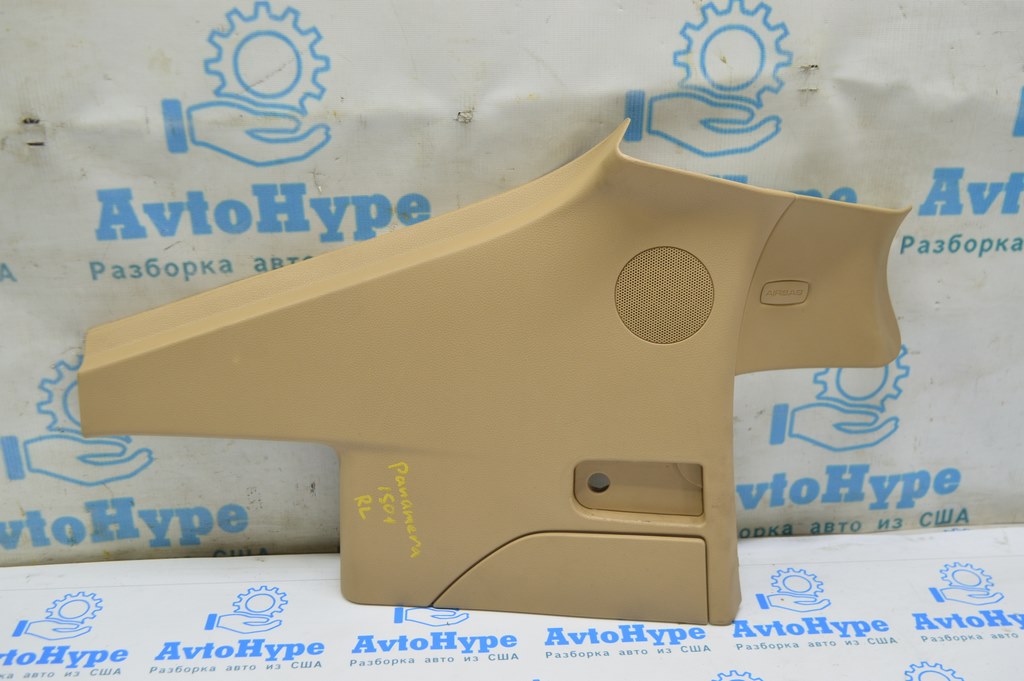 Накладка задней стойки верх левая Porsche Panamera 10-16 кожа беж