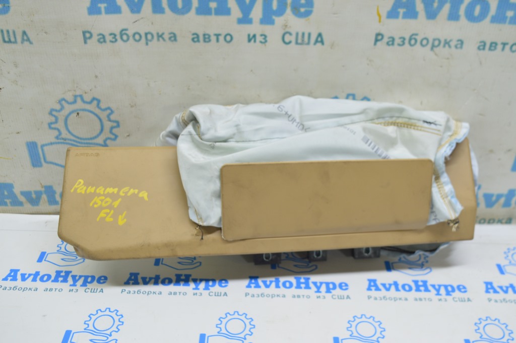 Подушка безопасности airbag коленная водительская Porsche Panamera 10-16 беж (01) стрельн