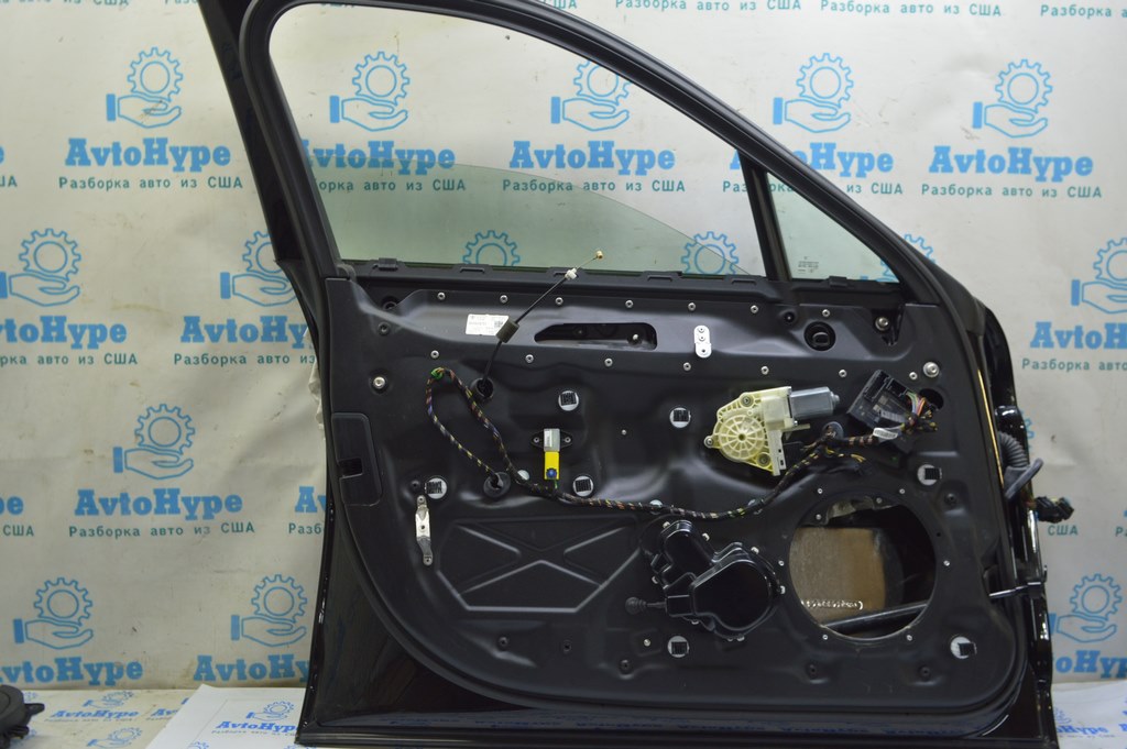 Дверь голая передняя левая Porsche Panamera 10-16