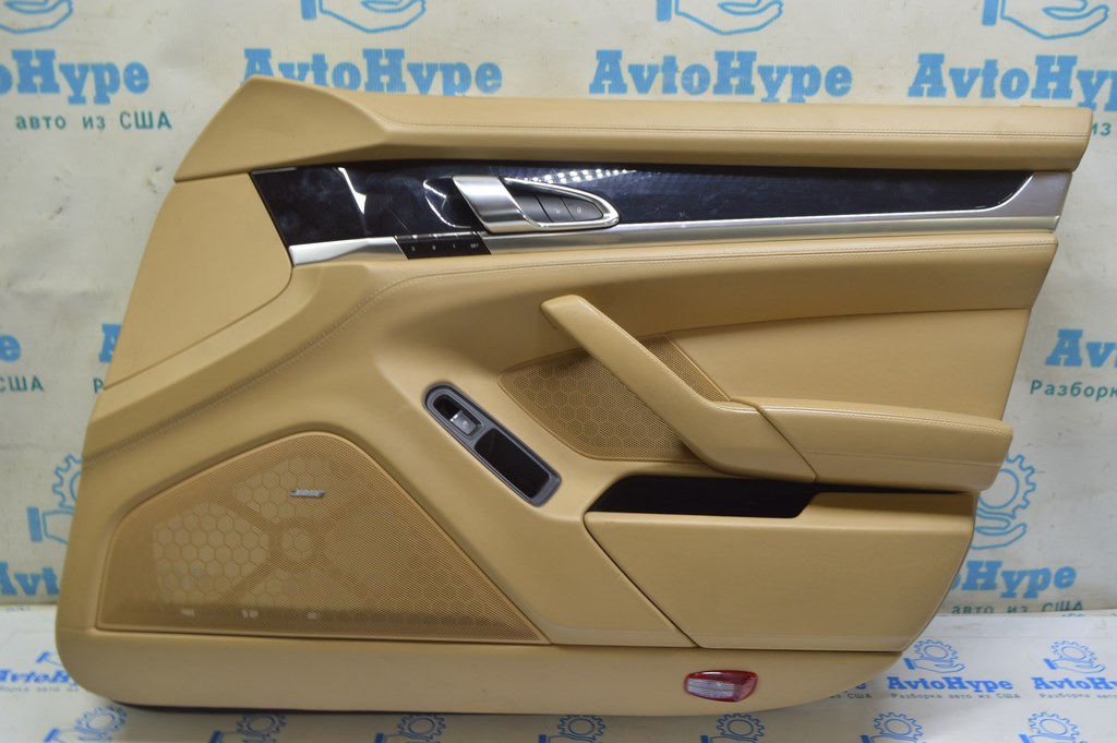 Вставка карточки верхняя перед прав Porsche Panamera 10-16 черн+хром