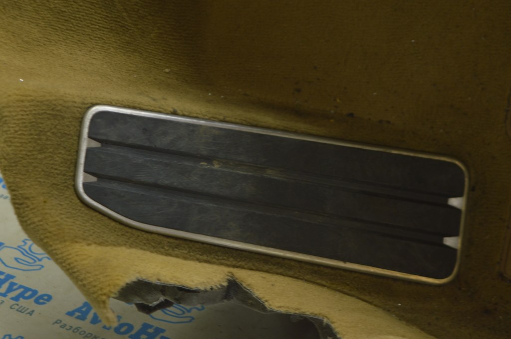 Площадка для отдыха ноги Porsche Panamera 10-16 черн