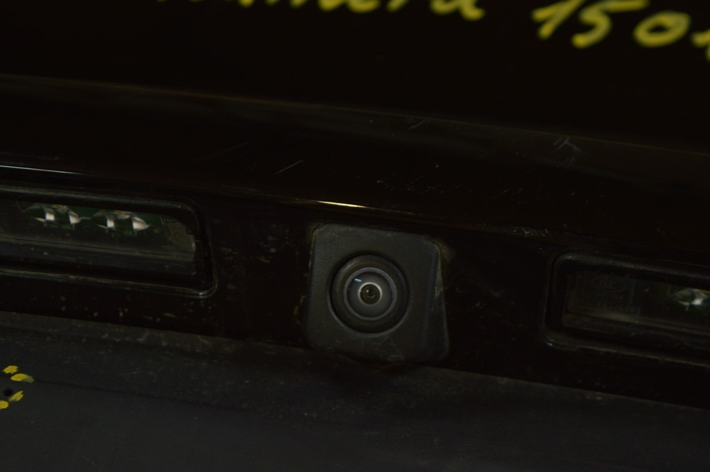 Камера заднего вида Porsche Panamera 10-16 (01)