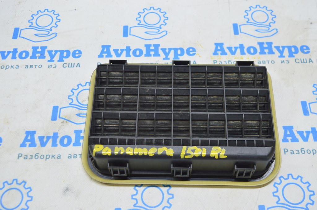 Щиток вентиляции левый Porsche Panamera 10-16