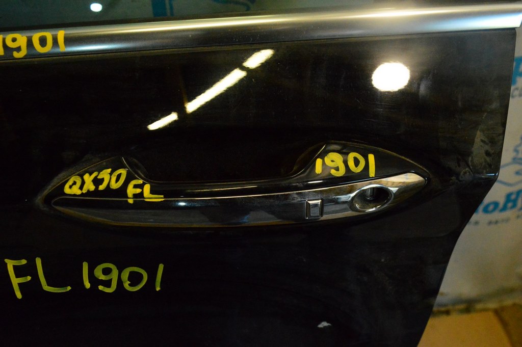 Ручка двери внешняя перед лев Infiniti QX50 19- keyless, с накладкой