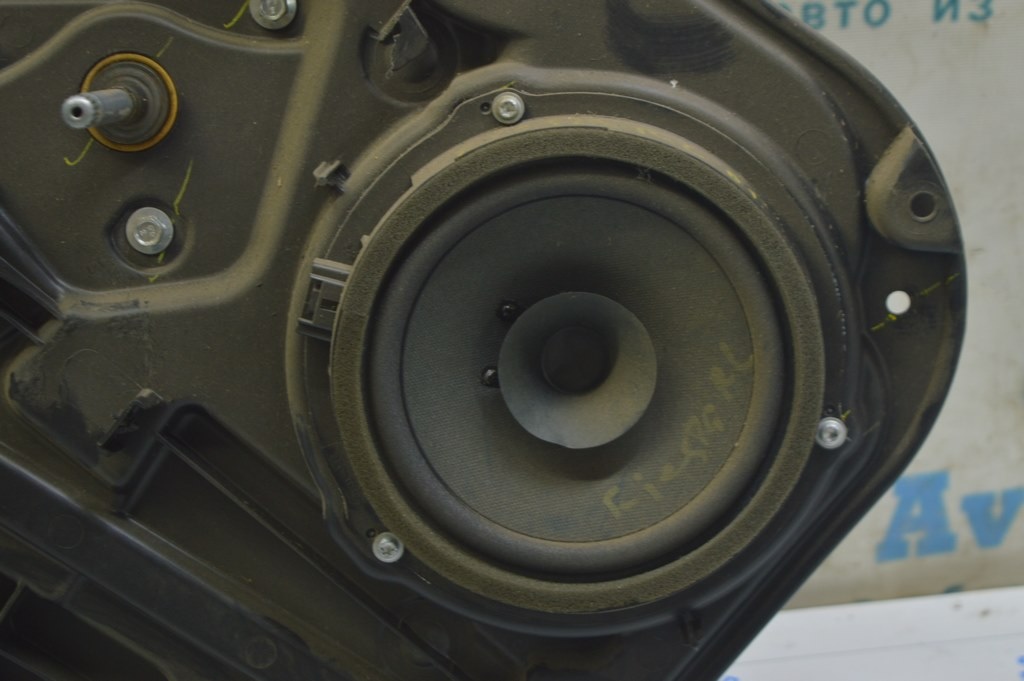 Динамик зад лев Ford Fiesta 11-19