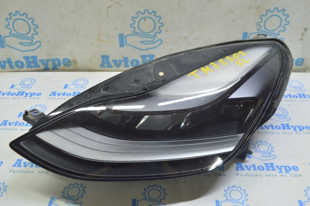 Фара передняя левая Tesla Model 3 21- matrix (02) состояние новой 1тыс пробег