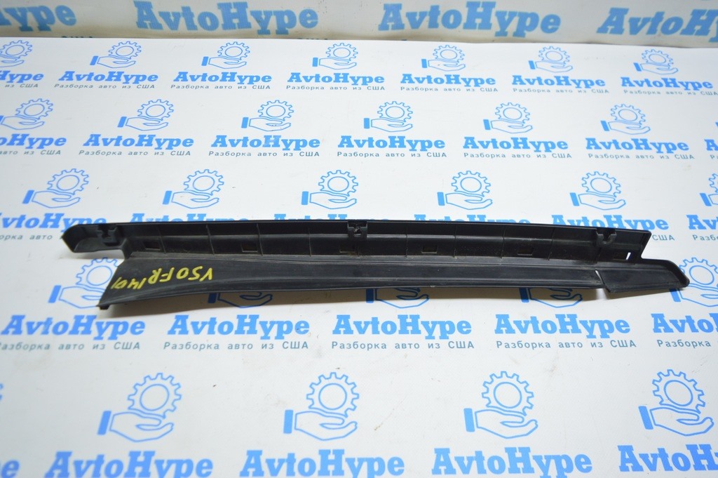 Уплотнитель крыла капот-крыло прав Toyota Camry v50 12-14 usa
