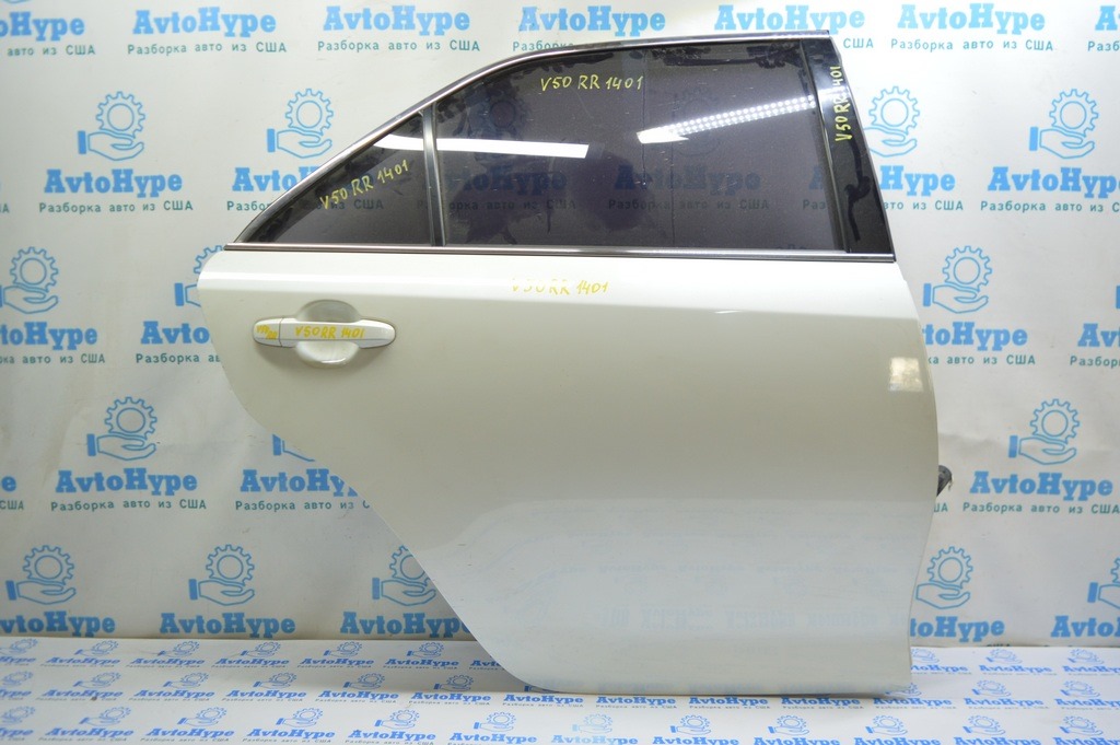 Дверь голая зад прав Toyota Camry v50 12-17 (01) цвет 070