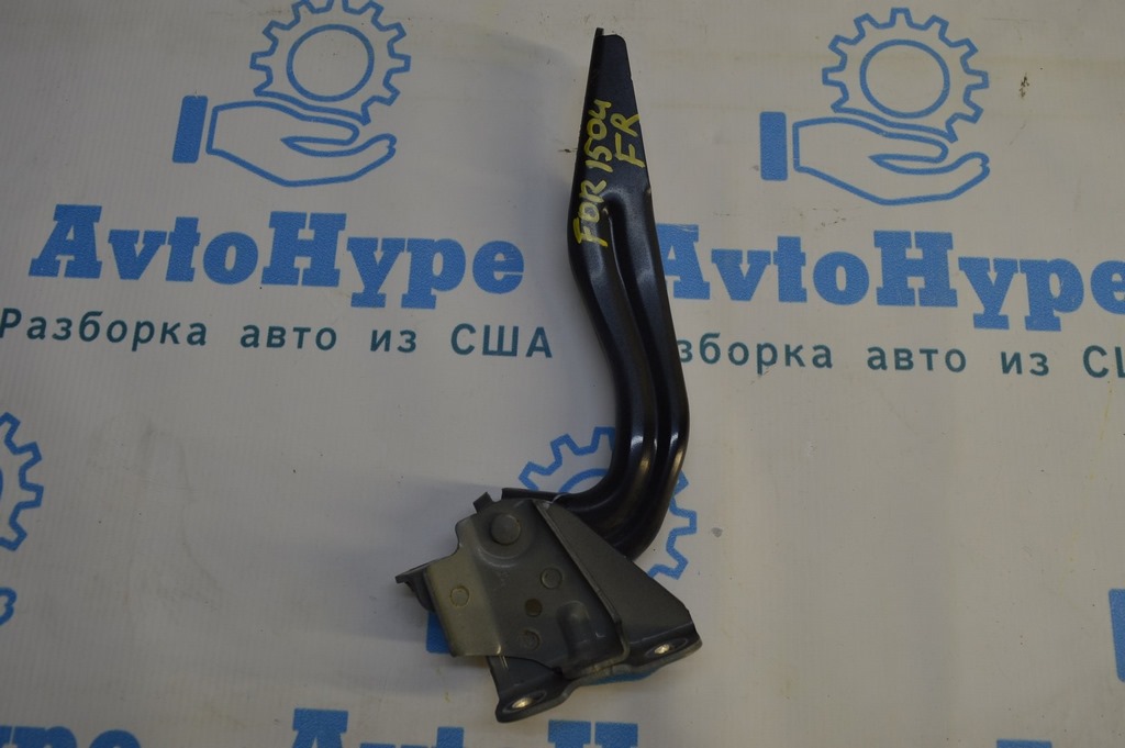 Петля капота правая Subaru Forester 14-18 SJ