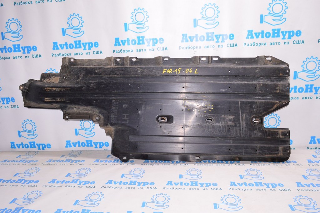 Защита днища лев Subaru Forester 14-18 SJ (04) небольшой деф.