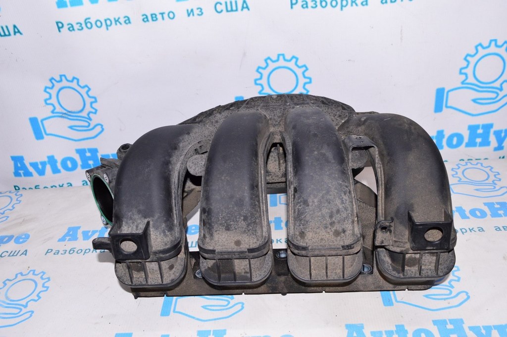 Коллектор впускной Ford Focus mk3 11-18 2.0
