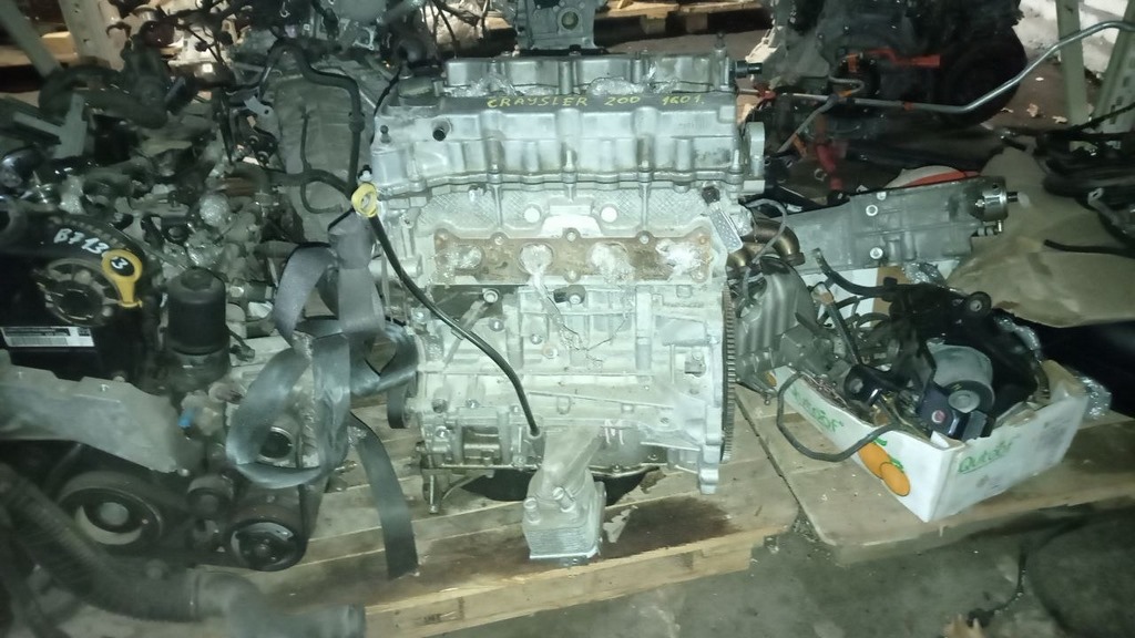 Болт шкива коленвала Chrysler 200 15-17 2.4