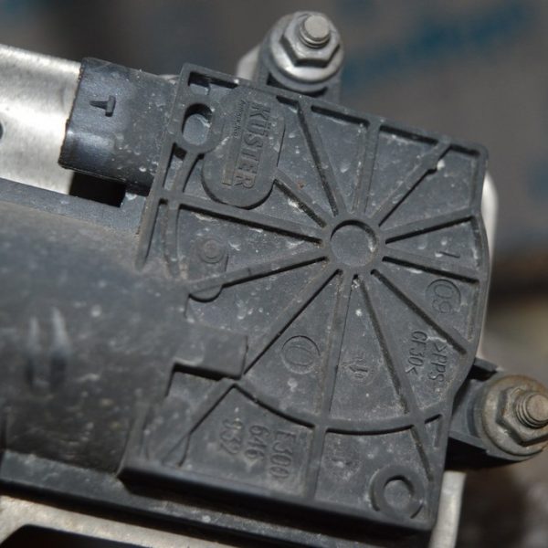 Актуатор заслонки трубы выпускной системы Volvo S90 16-