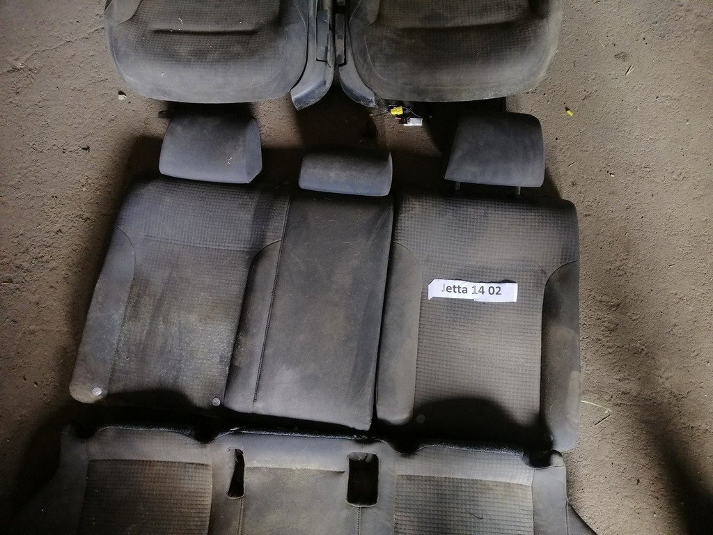 Задний ряд сидений (2 ряд) VW Jetta 11-18 USA тряпка черн (02)