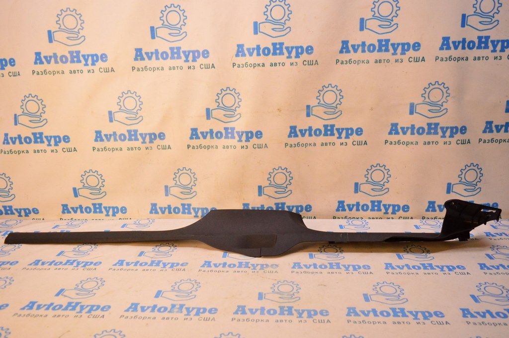 Накладка порога внутренняя прав VW Passat b8 USA черн