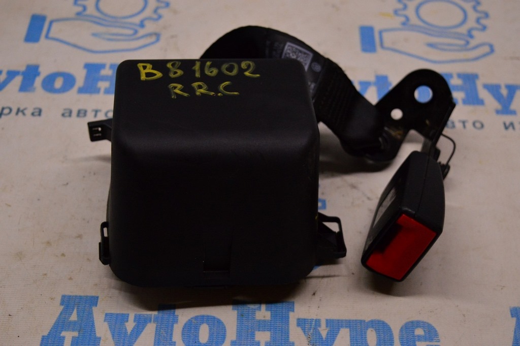 Ремень безопасности зад прав VW Passat b8 USA черн