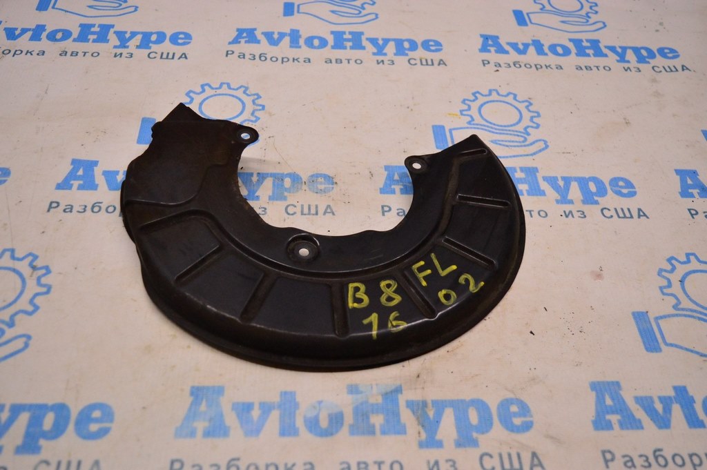 Кожух тормозной перед лев  VW Passat b8 USA